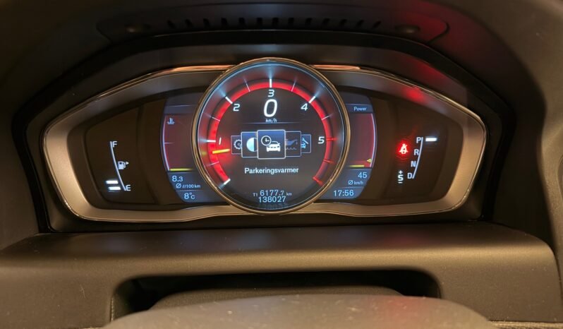 
								Volvo XC60 D4 AWD Summum | Cuir | ACC | Chauffage | Crochet | Mémoire | Navigation full									