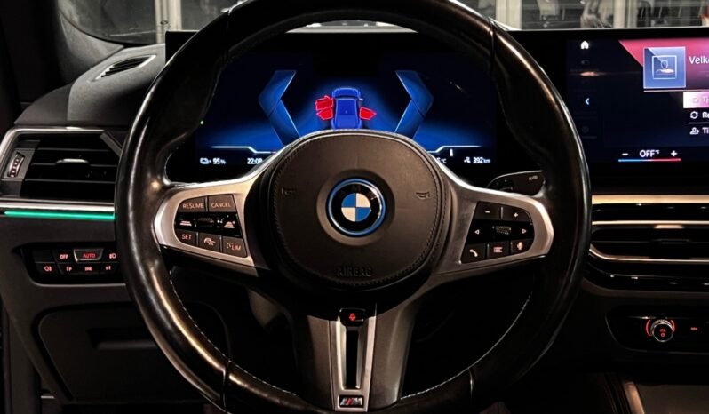 
								BMW i4 M50 xDRIVE – LASER – HARMAN KARDON – FAIBLE KM – HUD – ACC – 360° – TANZANITE full									