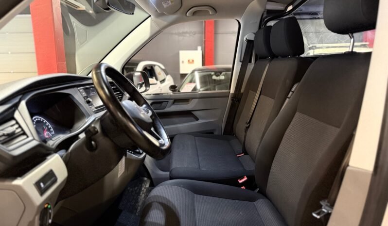 
								Volkswagen Transporter 2.0 TDI 150 ch 4MOTION 2021, automatique full									