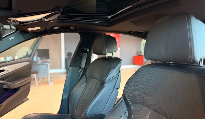 
								BMW 530e M Sport – 360°, Cuir Dakota, Gestion, Toit ouvrant, LED full									