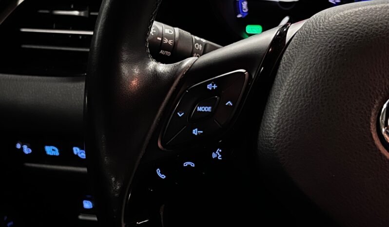 
								Toyota C-HR Suprême – Croisière – Combiné R. – Sans clé full									