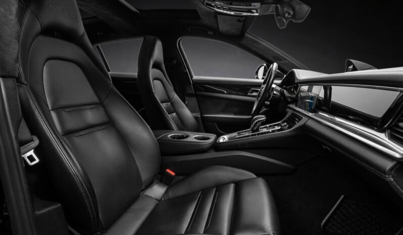 
								Porsche Panamera Turbo S E-Hybrid 680 ch SportDesign / 360° / ACC / Burmester / Toit panoramique / Soft-Close full									