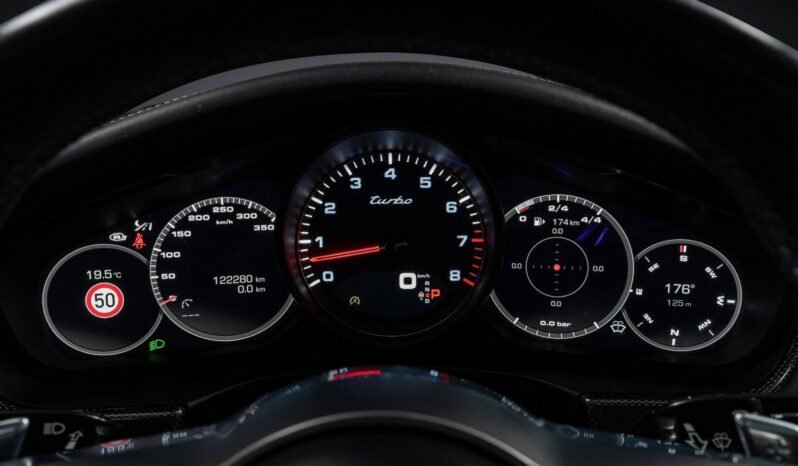 
								Porsche Panamera Turbo 550 ch | Sport Chrono | Burmester | PAW | Essieu arrière directionnel | Soft Close | Night Vision full									