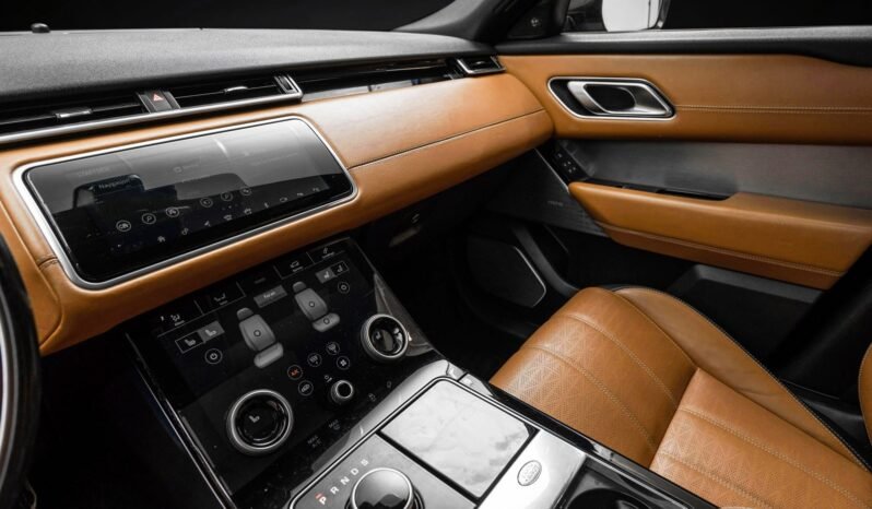 
								Land Rover Range Rover Velar 3.0D 300 ch R-Dynamic HSE – ACC, Pano, Webasto, Hayon électrique, Matrix LED full									
