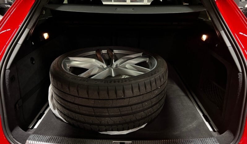 
								Audi RS6 Avant 4.0 TFSI quattro – 560 ch – 2x Carbone – Milltek – Night Vision – Matrix – B&O – Pano – Soft Close full									