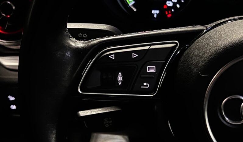 
								Audi A3 Sportback e-tron 2017 full									