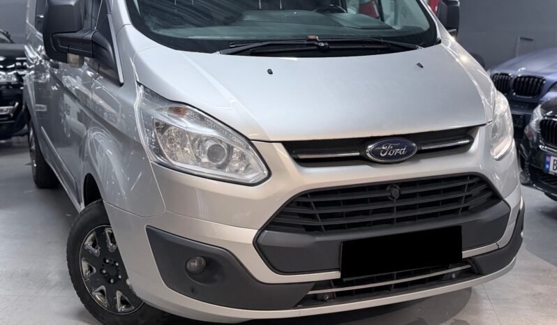 
								Ford Transit Custom 2.0 TDCI 170 ch – Version longue – Attelage crochet full									