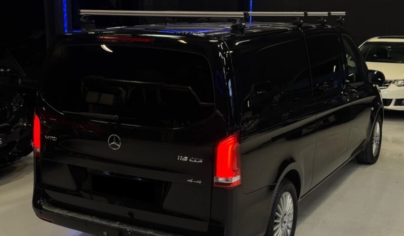 
								Mercedes-Benz Vito 119 CDI 4MATIC de 2023. full									