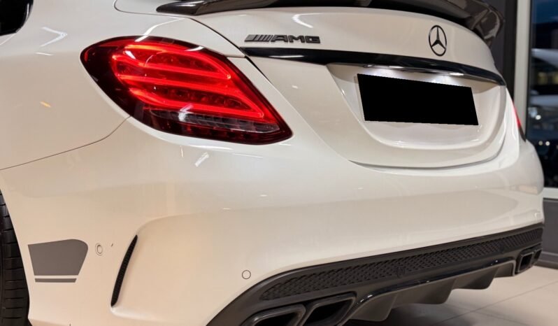 
								Mercedes-AMG C 63 S 4MATIC — Edition 1 — 510 ch full									