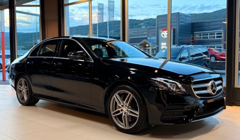 
								Mercedes-Benz E 350 e 2x AMG — 299 ch — 2018 full									