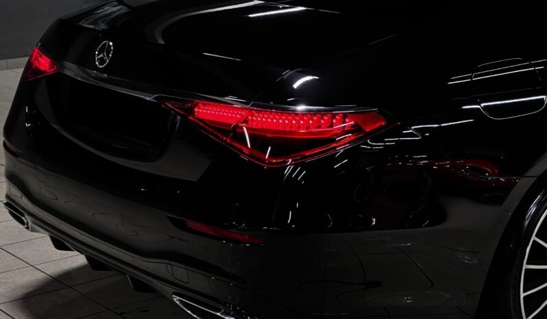 
								Mercedes-Benz S 350 d 4MATIC – 4 roues directrices – Massage – Très bien équipé full									