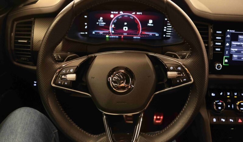 
								Škoda Kodiaq Sportline 2.0 TDI 200 ch 4×4 DSG | 7 Places | ACC | Crochet | Mémoire | KESSY | Webasto full									