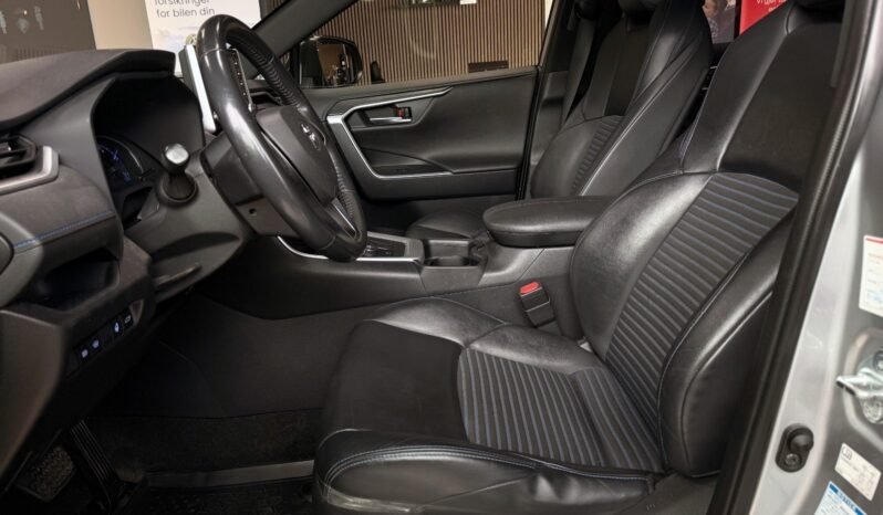 
								Toyota RAV4 Hybrid Style Active 4×4 — Navi / Caméra / ACC / Sans clé full									