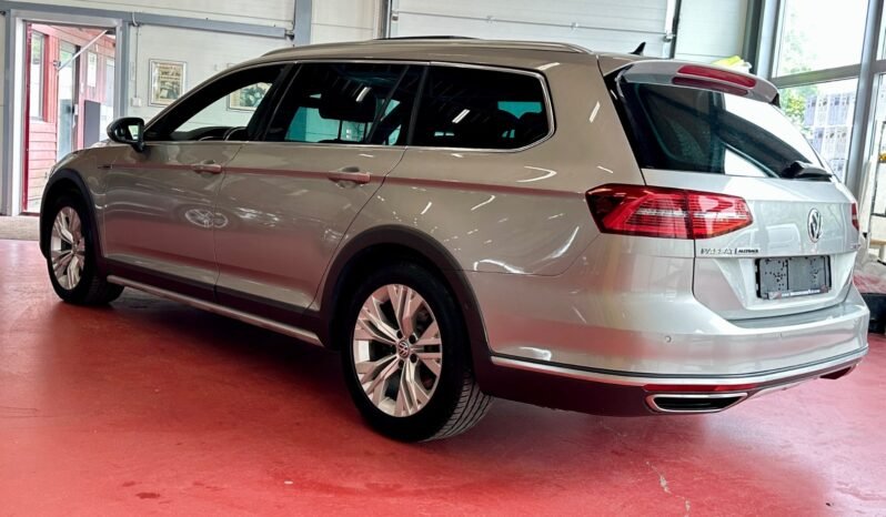 
								Volkswagen Passat Variant 2.0 TDI 190 ch 4MOTION — 2016 full									