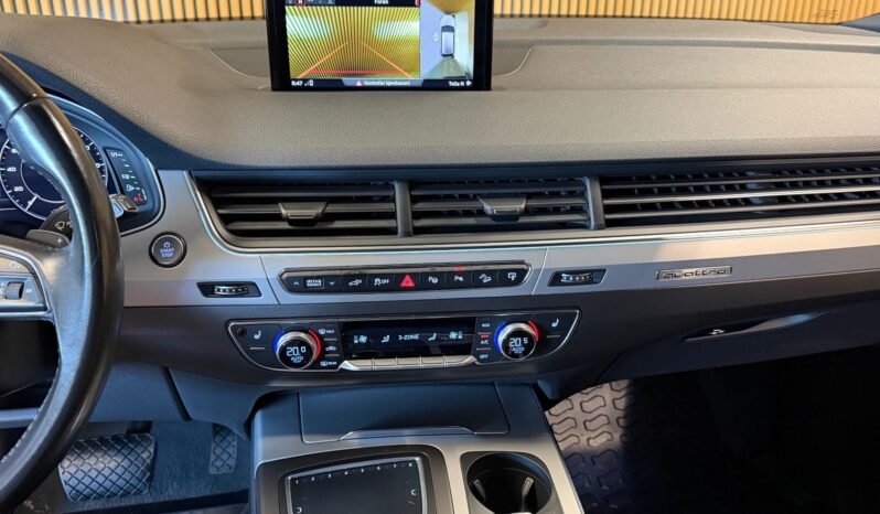 
								Audi Q7 3.0 TDI e-tron quattro | 373/386 ch | Matrix LED | Cuir | Bose | Navigation | Soft Close | Attelage full									