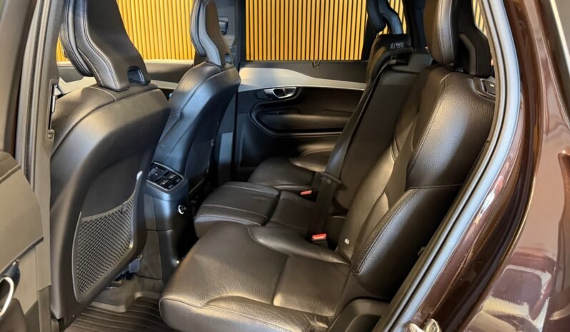 
								Volvo XC90 T8 Inscription AWD | 462 ch | Cuir | Panoramique | Air | Crochet full									
