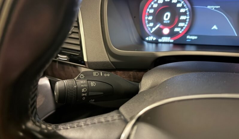 
								Volvo XC90 D4 XC90 190 ch Inscription 7 places full									
