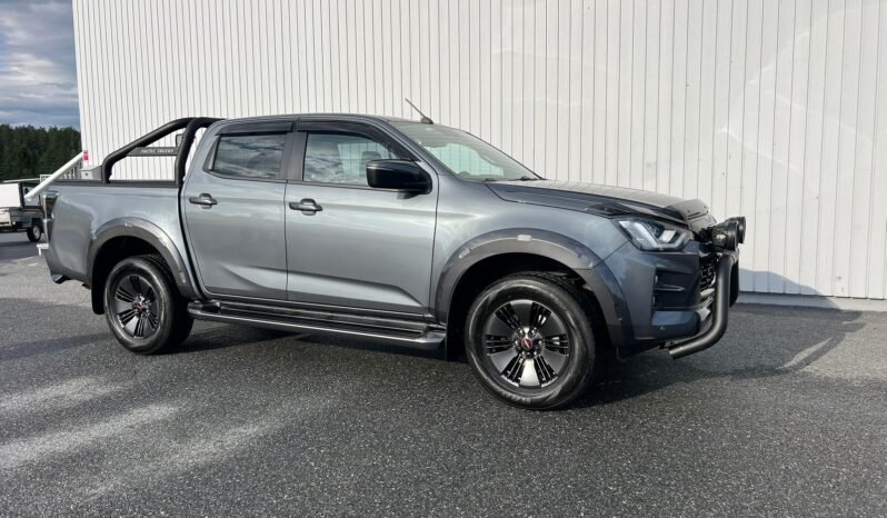 
								Isuzu D-Max 1.9 Double Cab Black Edition 163 ch Automatique 4×4 full									