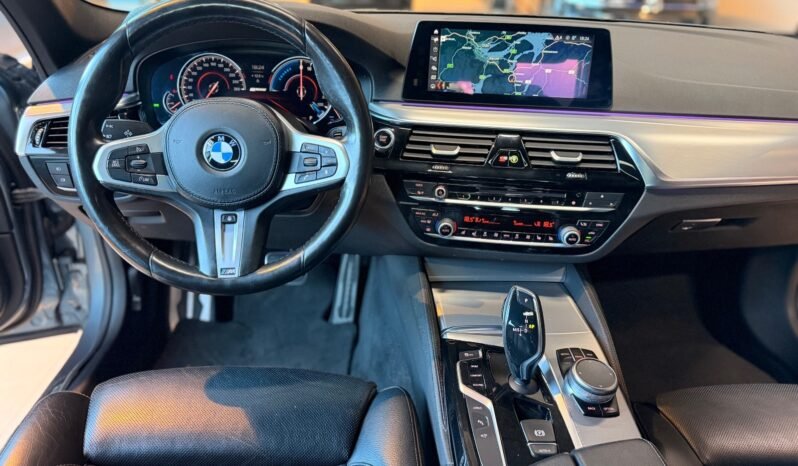 
								BMW 530e M Sport – 360°, Cuir Dakota, Gestion, Toit ouvrant, LED full									