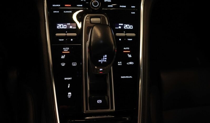 
								Porsche Panamera 4S Diesel V8 422 ch | 4×4 | 360° | BOSE | PASM | Pano | Sièges sport | 119 000 km full									