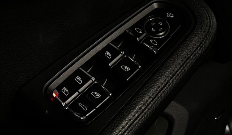 
								Porsche Macan S 211 ch – PASM – ACC – PANO – BOSE – WEBASTO – ATTELAGE full									