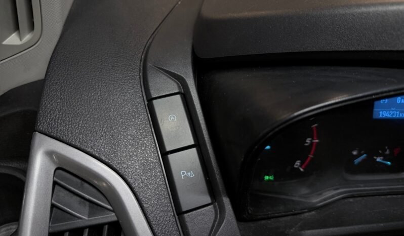 
								Ford Transit Custom 2.0 TDCI 170 ch – Version longue – Attelage crochet full									