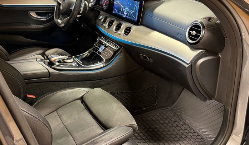 
								Mercedes-Benz Classe E E 220 d 194 ch — 2016 full									