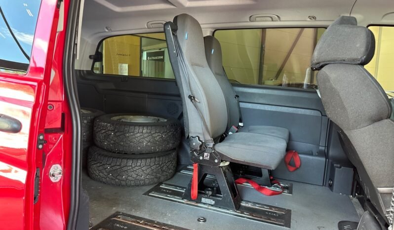 
								Mercedes-Benz Vito 113 CDI 136 ch de 2014 full									