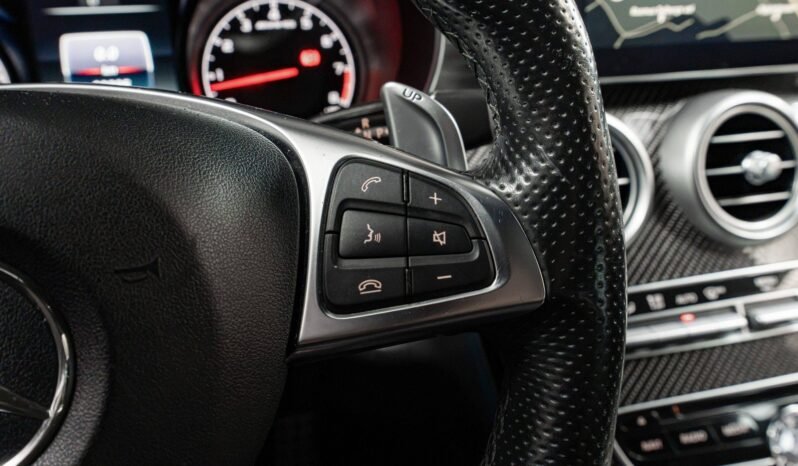 
								Mercedes-AMG C 63 476 ch | V8 Biturbo | Échappement Sport | Panoramique | Burmester | Pack Nuit full									