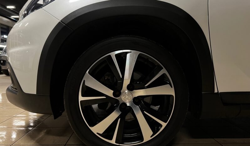 
								Peugeot 2008 GT-Line – Automatique – 110 ch – Panoramique – Nouvelle Version UE full									