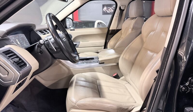 
								Land Rover Range Rover Sport 3.0 TDV6 de 211 ch full									