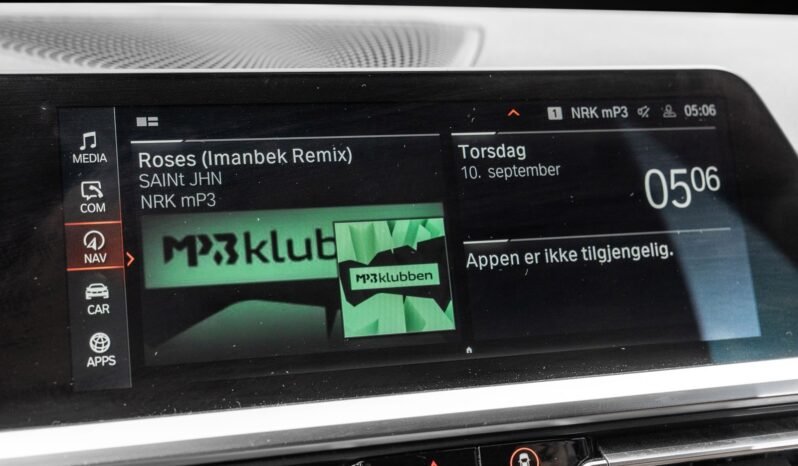 
								BMW 330e Berline xDrive M Sport / 292 ch / ACC / Affichage tête haute / Commande gestuelle / Cuir Vernasca / Laser / H-Fasten full									