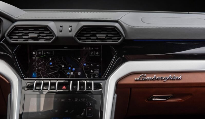 
								Lamborghini Urus 4.0 V8 650 ch – Night Vision, Massage, ADAS, Pano, Soft Close, Webasto, Crochet fixe full									