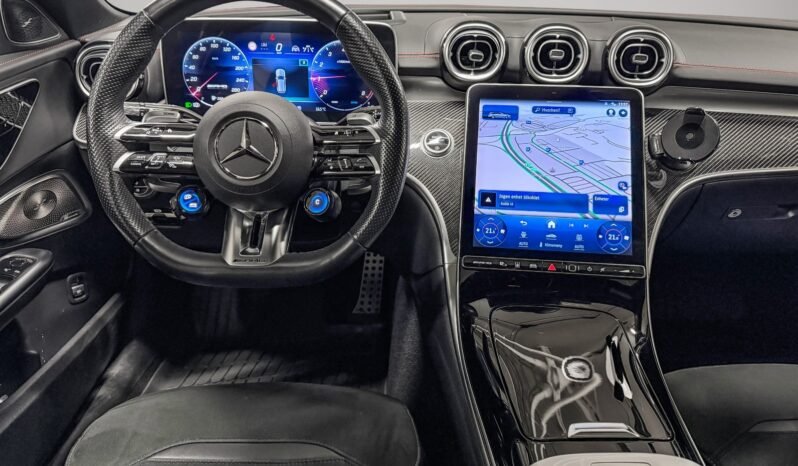 
								Mercedes-AMG C 43 4MATIC+ 408 ch – Essieu arrière directeur – Panoramique – Affichage tête haute – Sport full									