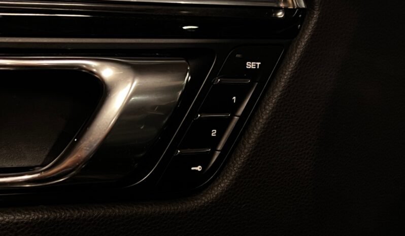 
								Porsche Macan S 211 ch – PASM – ACC – PANO – BOSE – WEBASTO – ATTELAGE full									