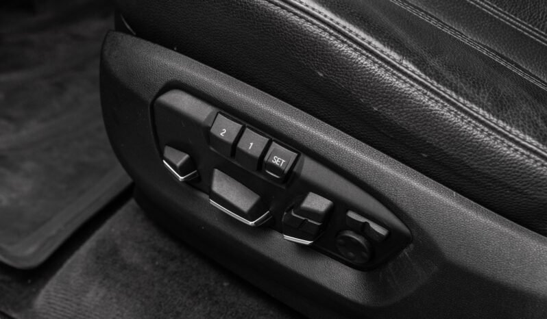 
								BMW X5 30d 258HK M-Sport, Affichage tête haute, Harman Kardon, toit panoramique, Webasto, HFest full									