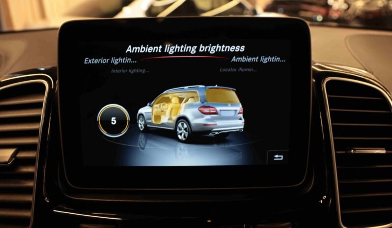 
								Mercedes-Benz GLS 350d 4MATIC AMG | 258 ch | ACC | Harman Kardon | 360° | Pano | Cuir | Crochet full									