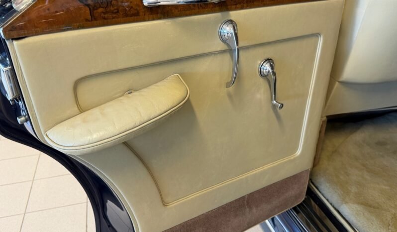 
								Rolls-Royce Silver Cloud I Long Wheelbase — 1959 full									