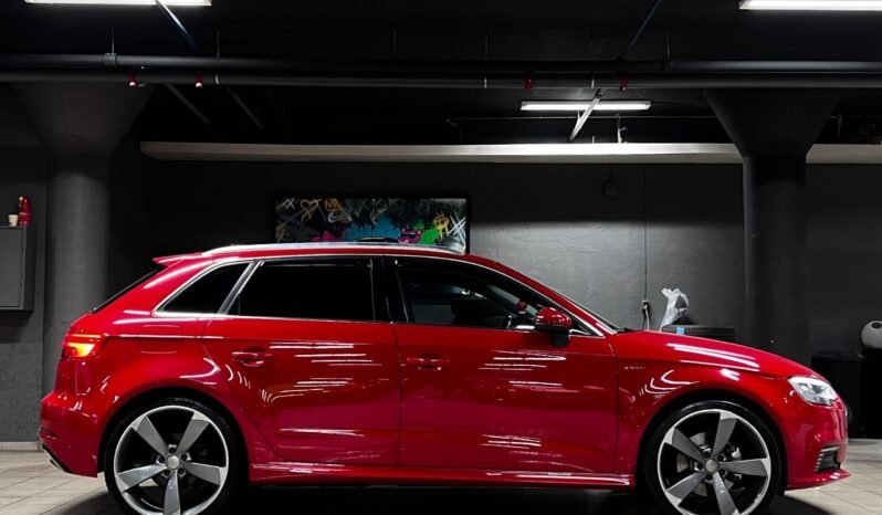 
								Audi A3 Sportback e-tron 2017 full									