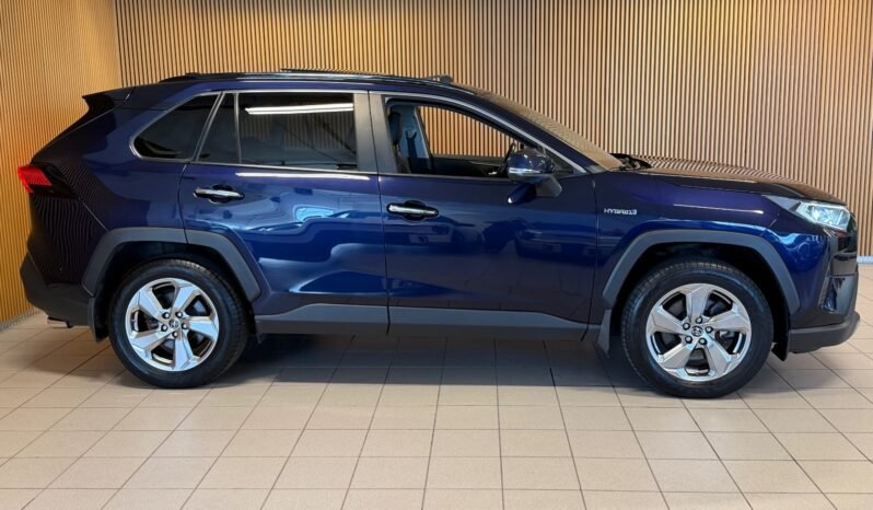 
								Toyota RAV4 Hybrid | Cuir | Navigation | Toit panoramique | Caméra 360° | Sièges ventilés full									