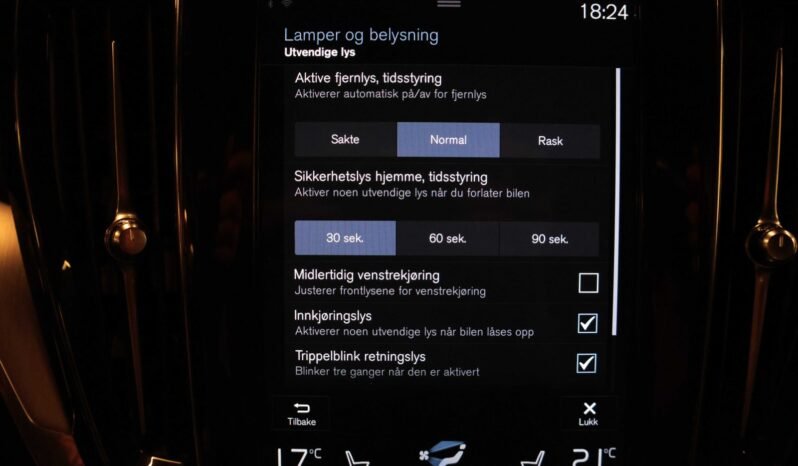 
								Volvo V60 Cross Country D4 190 ch AWD | Momentum | Automatique | Navigation | DAB+ | Chauffage | Crochet | Coffre de toit full									