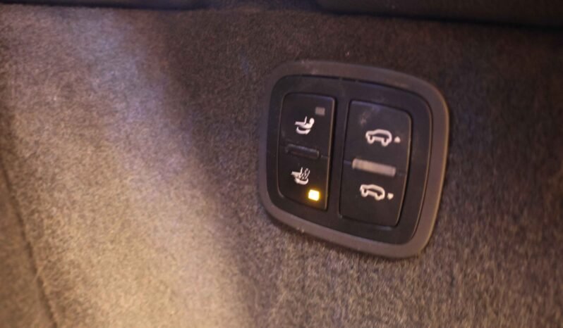 
								Porsche Macan S Diesel 3.0 V6 258 ch | Cuir | BOSE | Pano | Navi | ACC | Mémoire | Webasto full									
