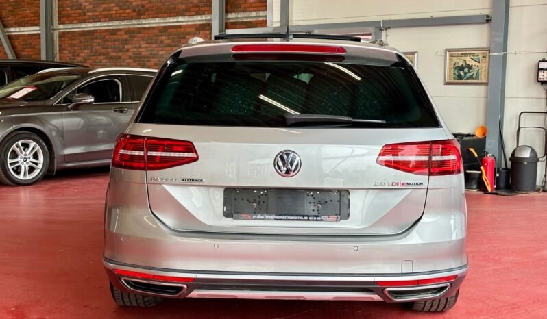 
								Volkswagen Passat Variant 2.0 TDI 190 ch 4MOTION — 2016 full									