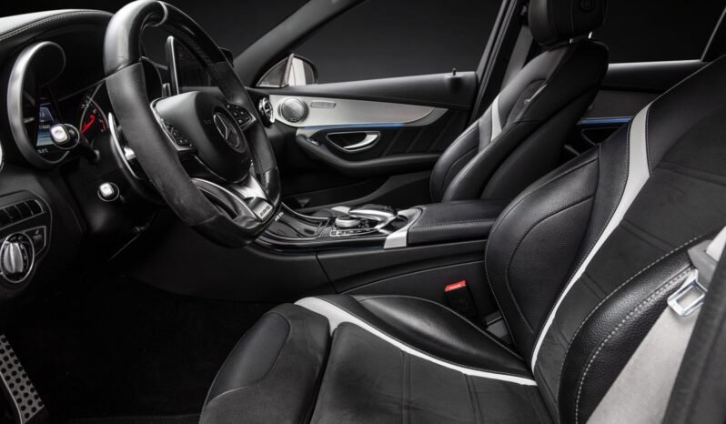 
								Mercedes-Benz C 63 S AMG 510 ch – Performance – CarPlay – LED – Échappement Sport full									