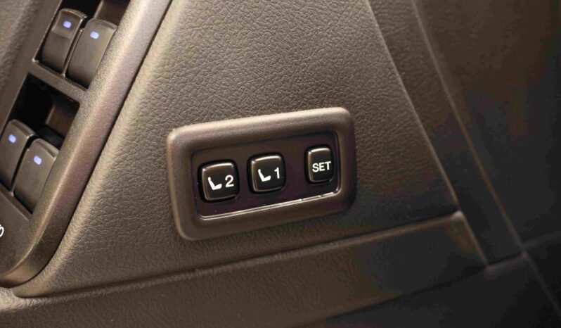 
								Toyota Land Cruiser GX 2.8 D-4D 204 ch | 4×4 | Black Pack | Suspension pneumatique | JBL | ACC | 360° | Garantie 10 ans full									