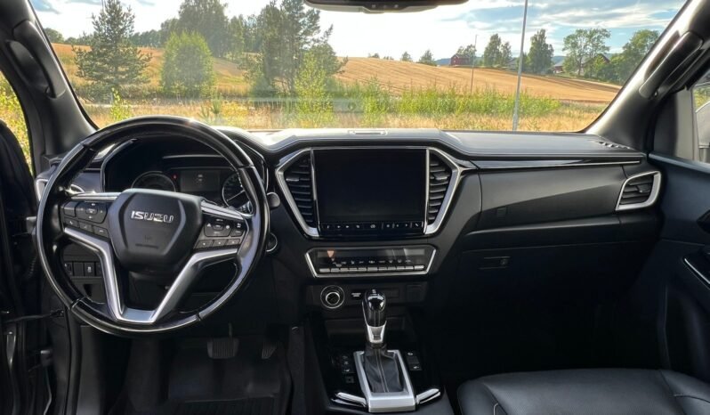 
								Isuzu D-Max 1.9 Double Cab Black Edition 163 ch Automatique 4×4 full									