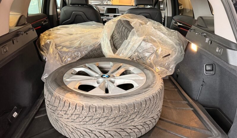 
								BMW X1 xDrive20i xLine – Automatique, GPS, Caméra, Cuir Dakota, 1 Propriétaire full									