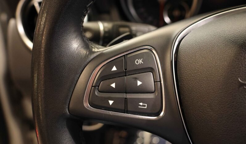 
								Mercedes-Benz GLA 220 4MATIC | 184 ch | LED | Caméra de recul | DAB | Navigation | Keyless | Crochet d’attelage full									