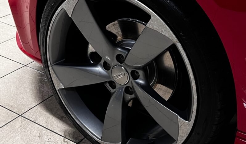 
								Audi A3 Sportback e-tron 2017 full									