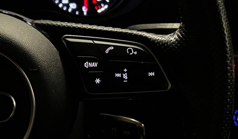 
								Audi Q2 2.0 TDI 190 ch S line quattro — CARPLAY • RÉGULATEUR • NOUVEAU UE full									